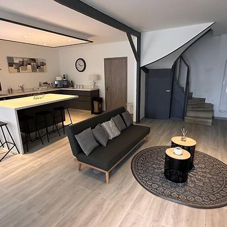 Vila Maison Entierement Renovee Ambares-et-Lagrave Exteriér fotografie